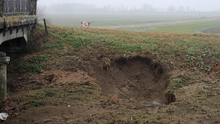 Voragini sull'argine di Rigosa Nuova