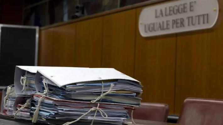 I tribunali sospendono l'App per il processo telematico