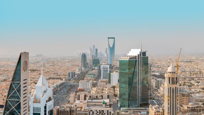 Alla scoperta dell'Arabia Saudita, tra grattacieli e antichi miraggi