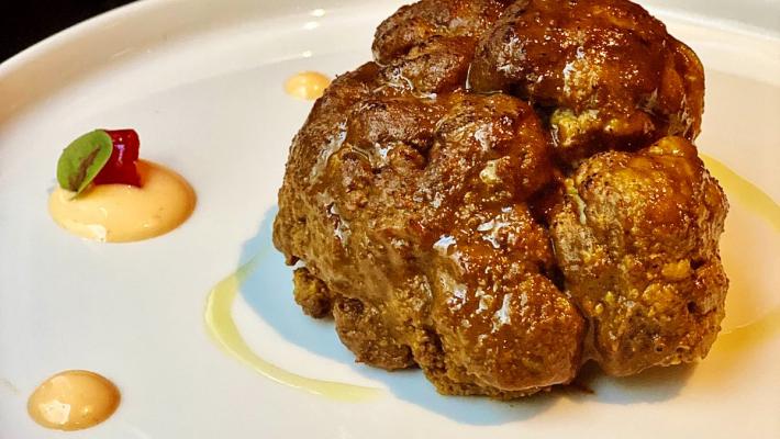 Cavolo al miso con maionese al jalapeno