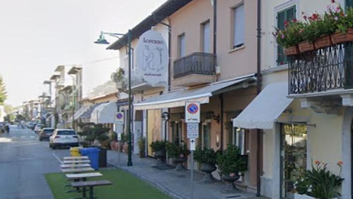 Morto Lorenzo Viani, icona di Forte dei Marmi: suo il ristorante "Lorenzo"