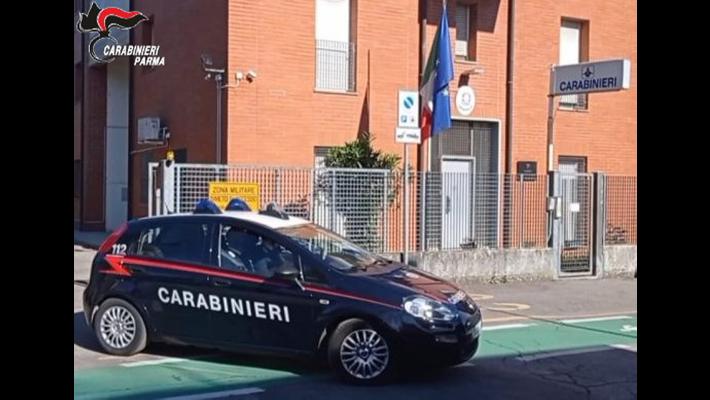 Una denuncia per furto di denaro all'interno di distributori automatici di cibi e bevande