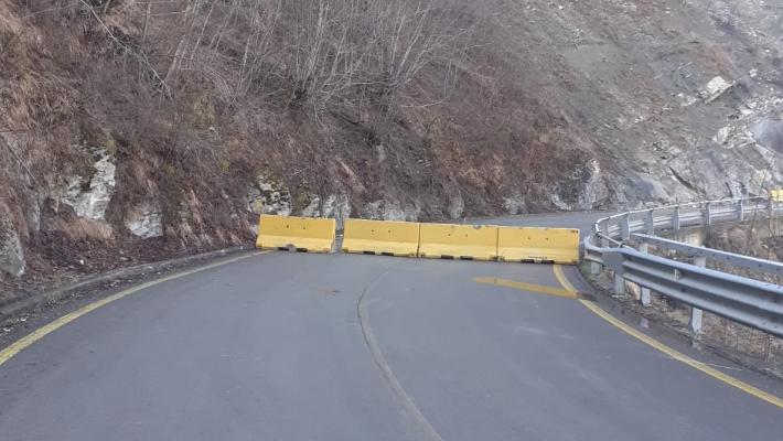 Calestano-Berceto, strada chiusa sino a lunedì: poi senso unico alternato