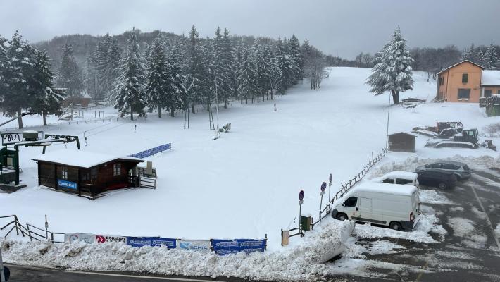La neve è troppo «bagnata»: a Schia si usa solo il bob