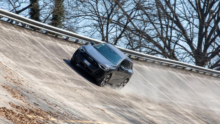 Nuova Audi Q5: sa fare tutto