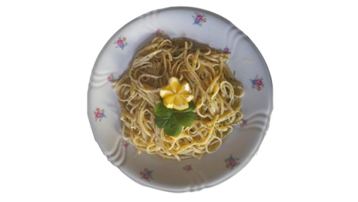 Delicate e uniche linguine al limone