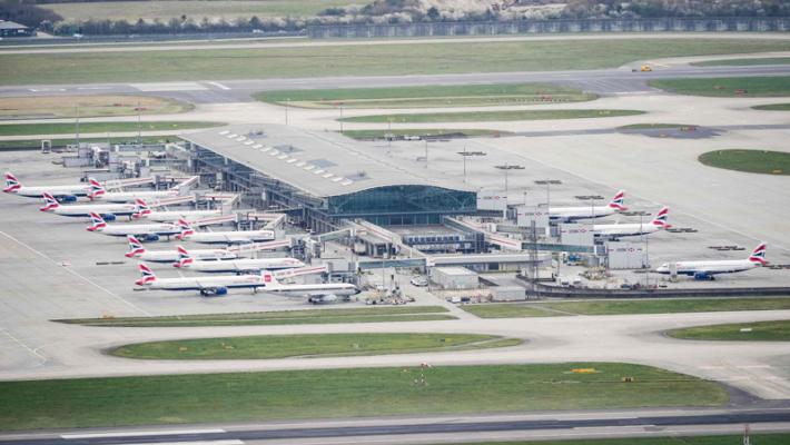 Heathrow annuncia la ripresa parziale dei voli per stasera 