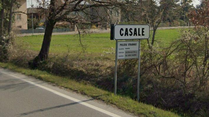 Casale di Felino, ciclista investito da un'auto