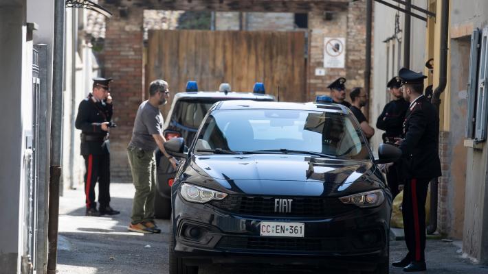 Il paese sconvolto «Inimmaginabile: mai sentito urlare. Una vita normale» 