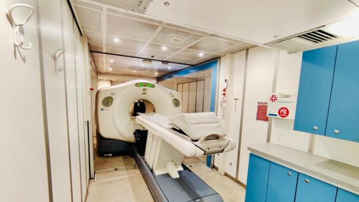 Tac in ospedale al gatto, 'scavalcati due pazienti'