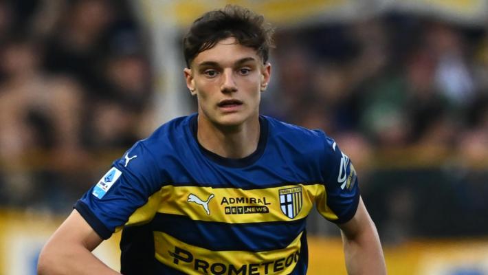 Brutto infortunio per l’ex Crociato Giovanni Leoni, all’esordio con il Liverpool