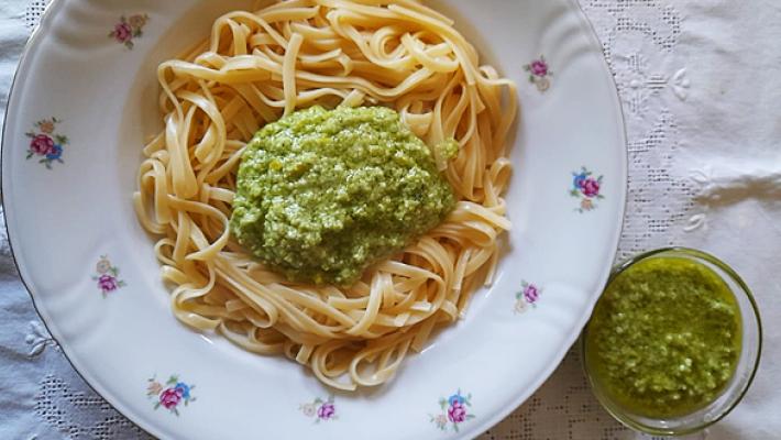 Duttile e irresistibile pesto al limone 