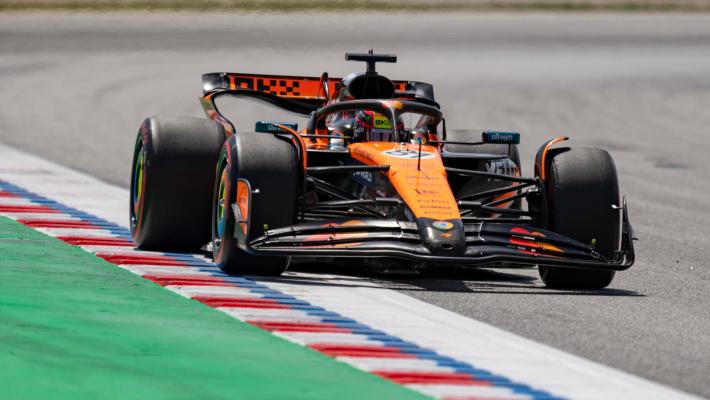 Gran Premio di Spagna, doppietta McLaren: vince Piastri. Ferrari terza con Leclerc, Hamilton sesto