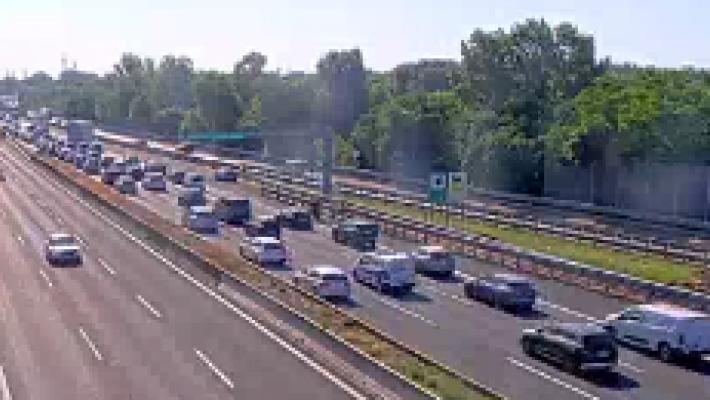 Traffico intenso verso il mare: rallentamenti in Autocisa e in A14 