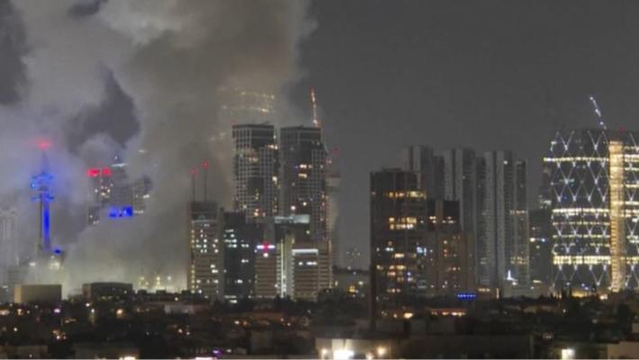 L'Iran sta attaccando Israele con decine di droni e anche missili. Il mondo con il fiato sospeso