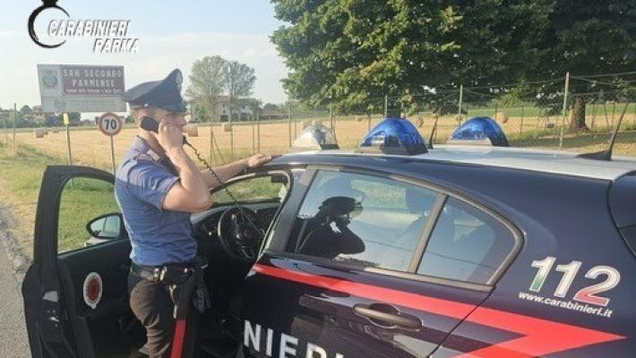 San secondo p.Se: anziana esce di casa per ritirare la posta e trova uno sconosciuto che millantando una conoscenza con suo figlio la distrae per rubarle in casa. Denunciato per furto 40enne italiano 