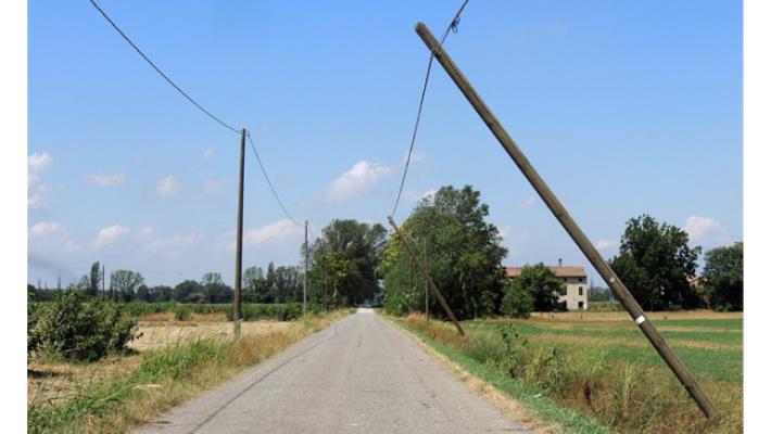 Disagi e problemi nella bassa a causa del vento