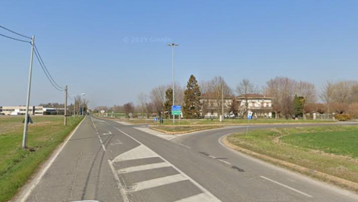 Scontro fra due auto a San Polo di Torrile: un ferito 
