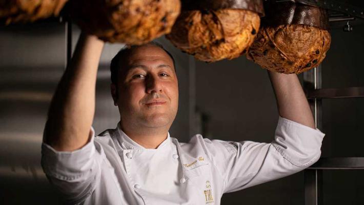 Il panettone artigianale più premiato al mondo sposa il mirtillo nero selvatico di Fanano