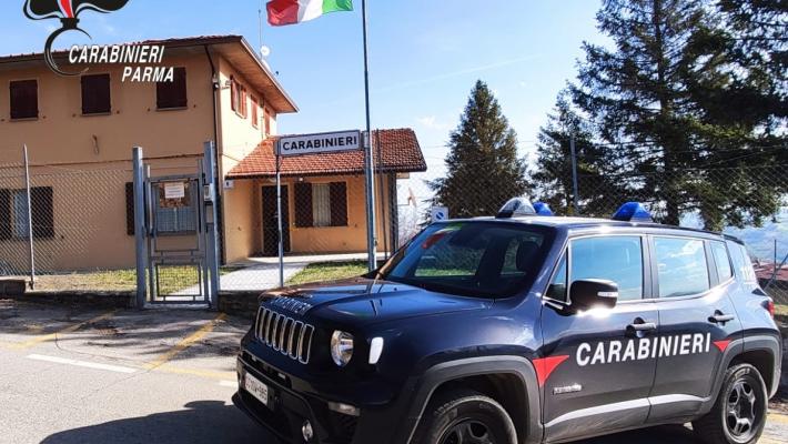 Neviano degli Arduini: tentano la truffa del finto “maresciallo” ma l’umo preso di mira sente “puzza di briciato” e va subito in caserma. Denunciati i tre presunti truffatori. 