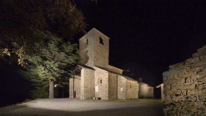 "Medioevo e oltre": pievi e abbazie si trasformano in palcoscenici d'eccezione 