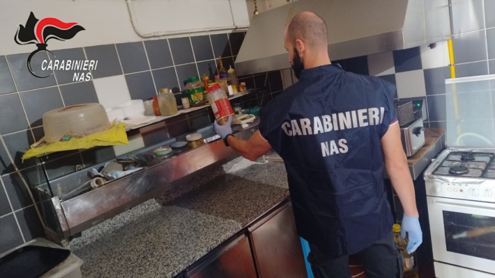 Irregolarità in un campeggio nel Piacentino: multe per quasi 3.500 euro 