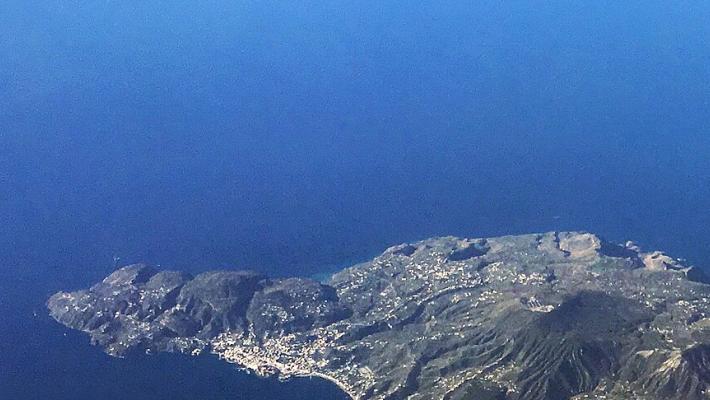 Turista dispersa in mare a Salina, trovata morta a largo di Lipari