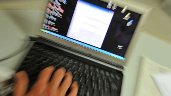 Troppe foto rubate la rete &egrave; un colabrodo