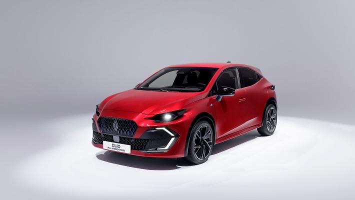 La sesta Renault Clio, la più matura .  Arriverà a fine anno: cambia parecchio il look,  addio al diesel 