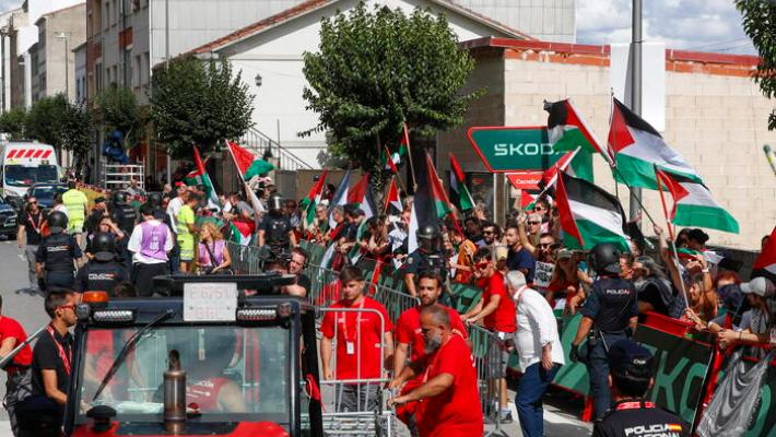 Comune di Bologna, team Israele sia escluso da Giro Emilia