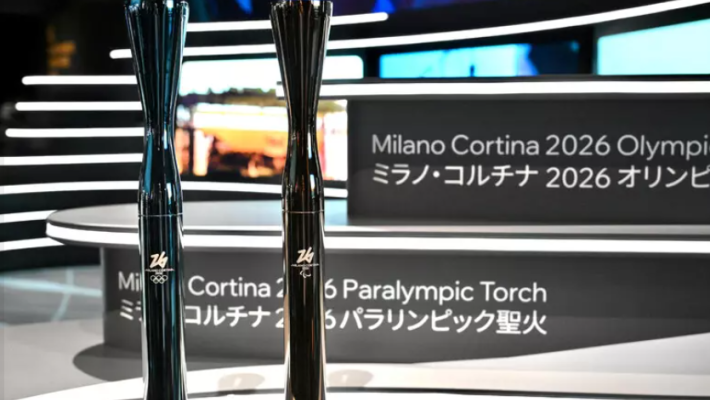 Milano-Cortina annuncia i primi tedofori, c'è Achille Lauro