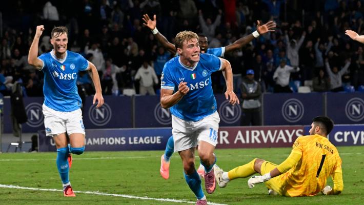 Il Napoli piega lo Sporting, Juve 2-2 col Villareal