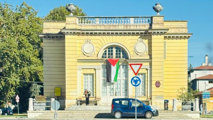 Bandiera palestinese sul Petitot