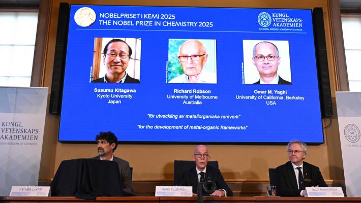 Il Nobel per la Chimica va a Kanegawa, Robson e Yaghi (ricerca nuovi materiali)