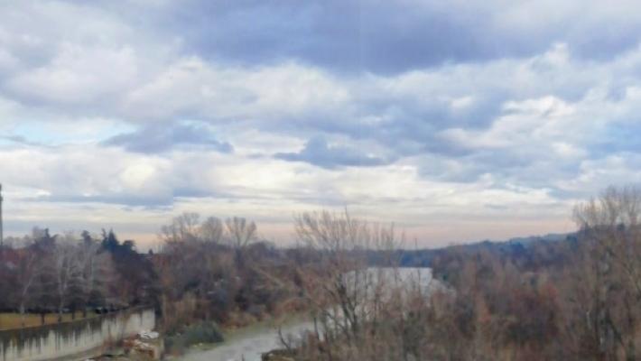 Si tuffa nel Secchia e non riemerge più, morto un 13enne
