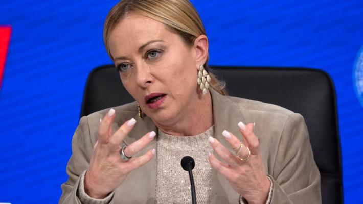 Varata la manovra 2026: ritocco per le pensioni minime, aumenta l’età dell’uscita dal lavoro, tutti i bonus,  i bonus mamme (e sulla casa): tutte le misure