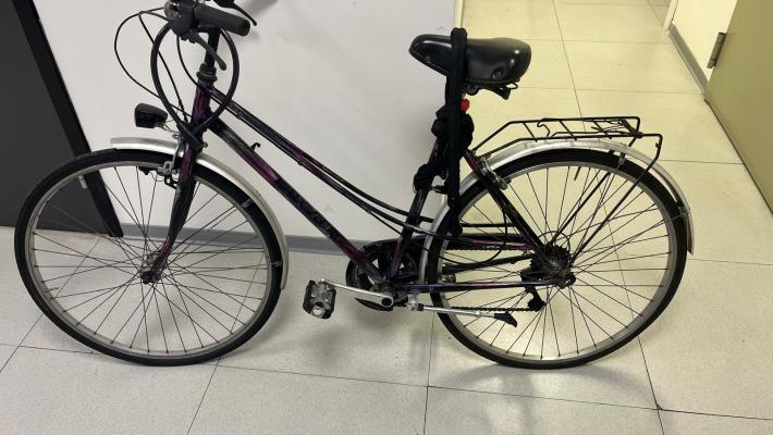 San Leonardo, la polizia locale: "Recuperata una bicicletta rubata, cerchiamo il proprietario"