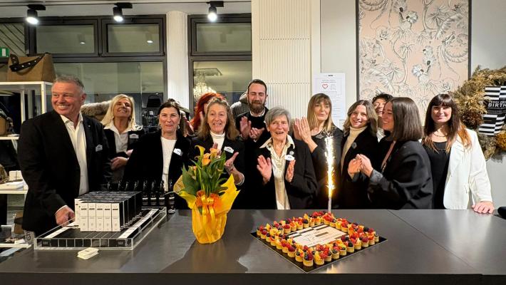 Lucetta, da 45 anni  dietro al bancone