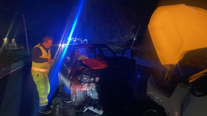 Frontale a Piazza di Traversetolo. Cinque feriti, uno &egrave; gravissimo. Traffico bloccato 