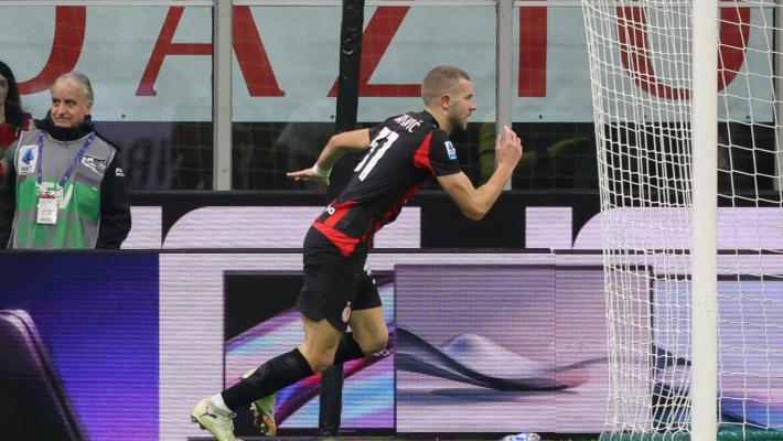 Un gol di Pavlovic piega la Roma e fa volare il Milan a -1 dal Napoli (con Inter e giallorossi). Incubo Fiorentina, perde in casa con il Lecce 1-0 - Risultati e classifica