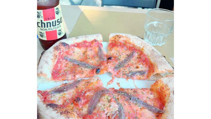 Pizza Fantasy, asporto e non solo. E tra normale e pala meglio la napoletana