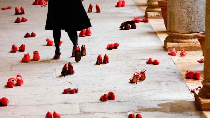 25 novembre, Number 1 per la Giornata internazionale per l’eliminazione della violenza contro le donne