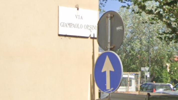 Giallo: marito e moglie morti in casa con ferite da coltello