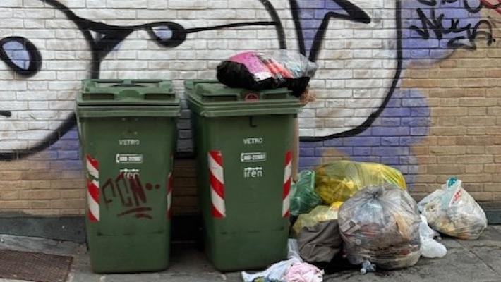 Degrado quotidiano in strada A. Anna