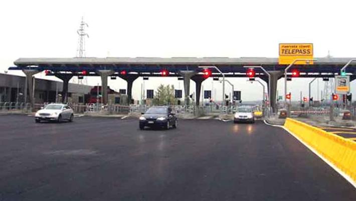 casello autostrada terre di canossa