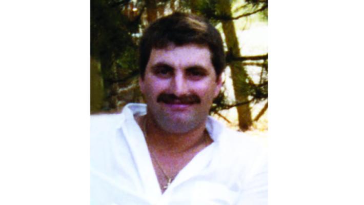 Stefano Bocchi, prof amatissimo: «Ricorderemo sempre il tuo sorriso»