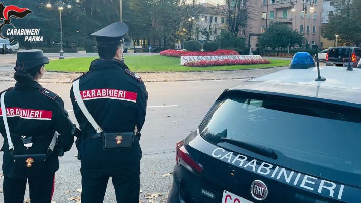 Aggrediscono i carabinieri durante il controllo, arrestati due ragazzi 