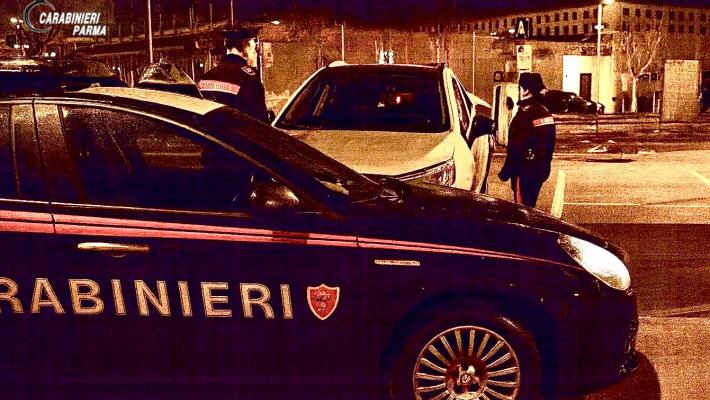 Rubano un'auto in via Cremonese ma  vengono bloccati a Colorno: dentro l'auto trovati arnesi da scasso. Due stranieri denunciati