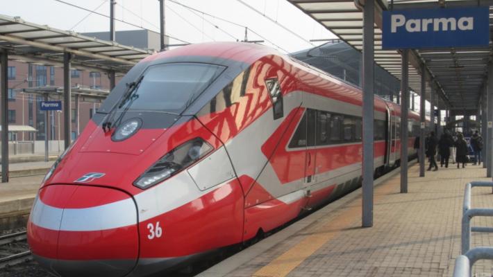 Da oggi nuovo orario dei treni: &laquo;salvato&raquo; il Frecciarossa serale da Roma ma perso un Frecciarossa Milano-Bari