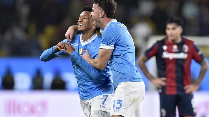 Bologna battuto 2-0, il Napoli vince la Supercoppa italiana